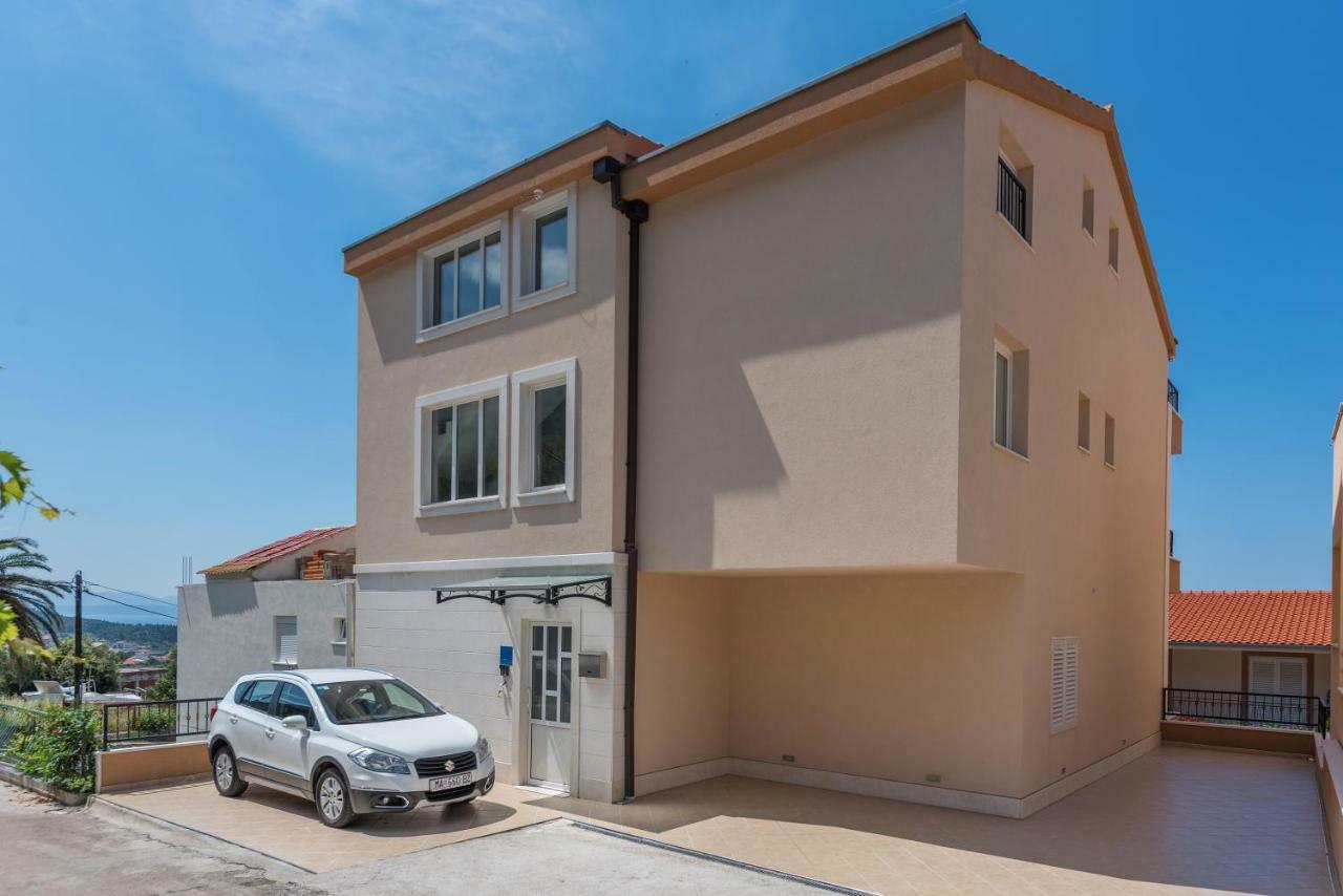 Apartments Naja Makarska Exterior foto